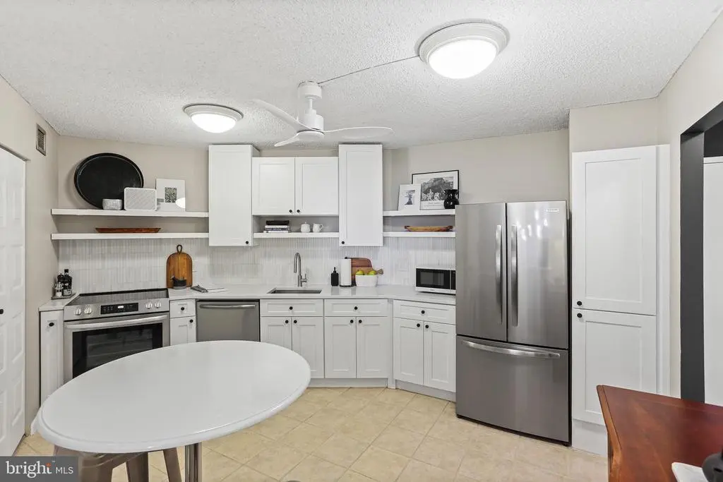 205 E Joppa Rd #1907, Towson