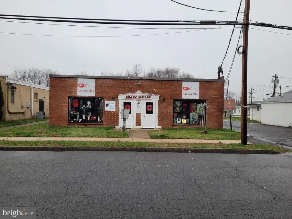 19--a Lexington Ave, TRENTON