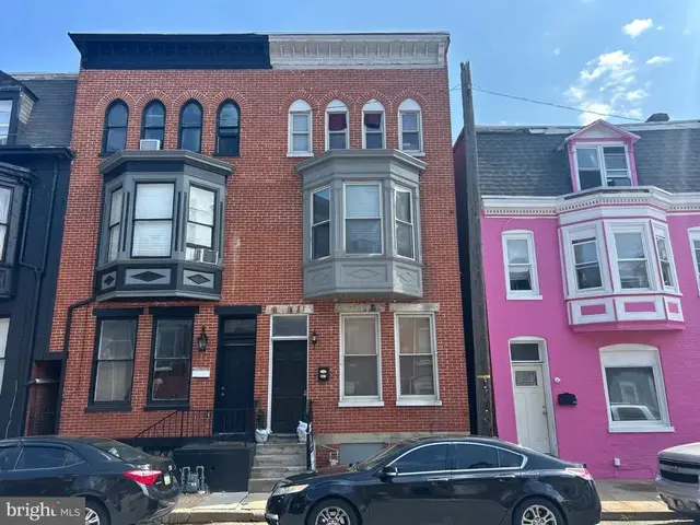 537 S Duke St, York
