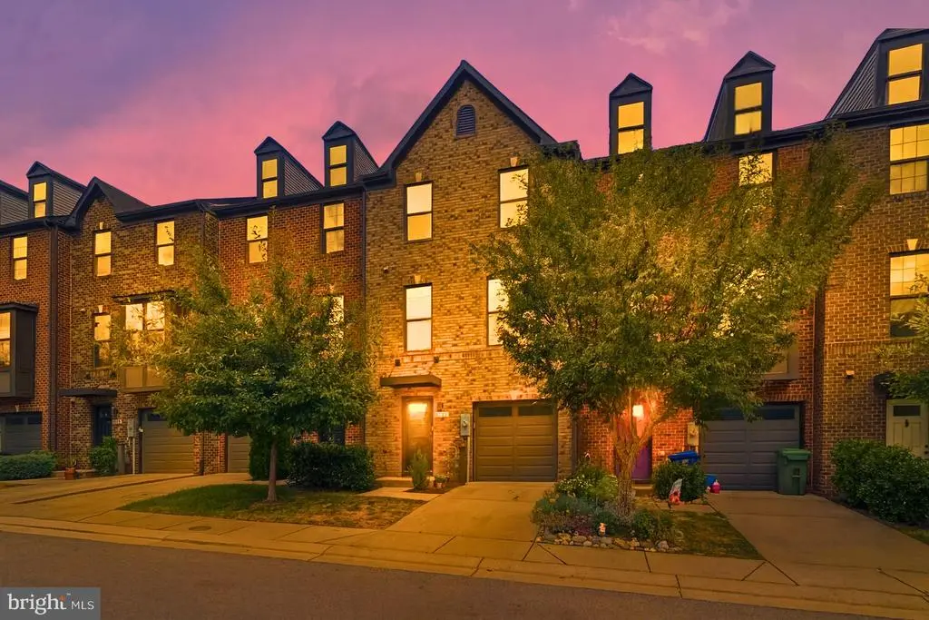 4205 Skyview, Baltimore