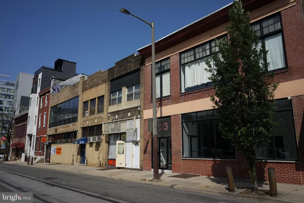 231 N 12th St #2nd Floor, PHILADELPHIA