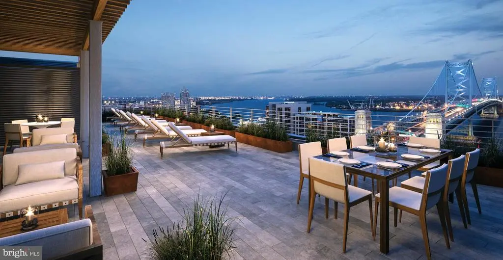 205 Race St #1b-04e, PHILADELPHIA