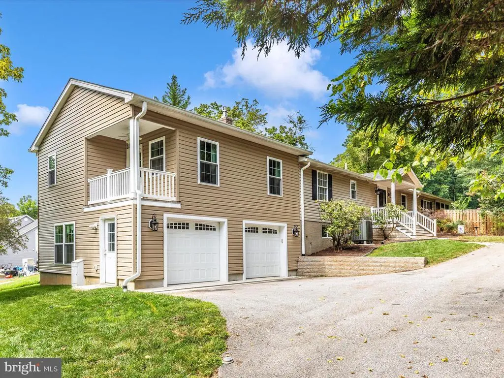 4702 Woodland Rd, Ellicott City