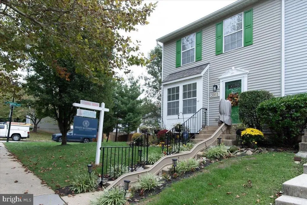 3915 Queens Lace St, Baltimore