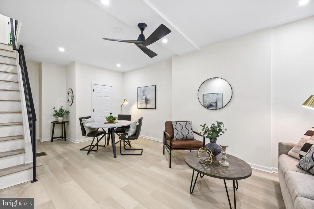 1731 S Dorrance St, PHILADELPHIA