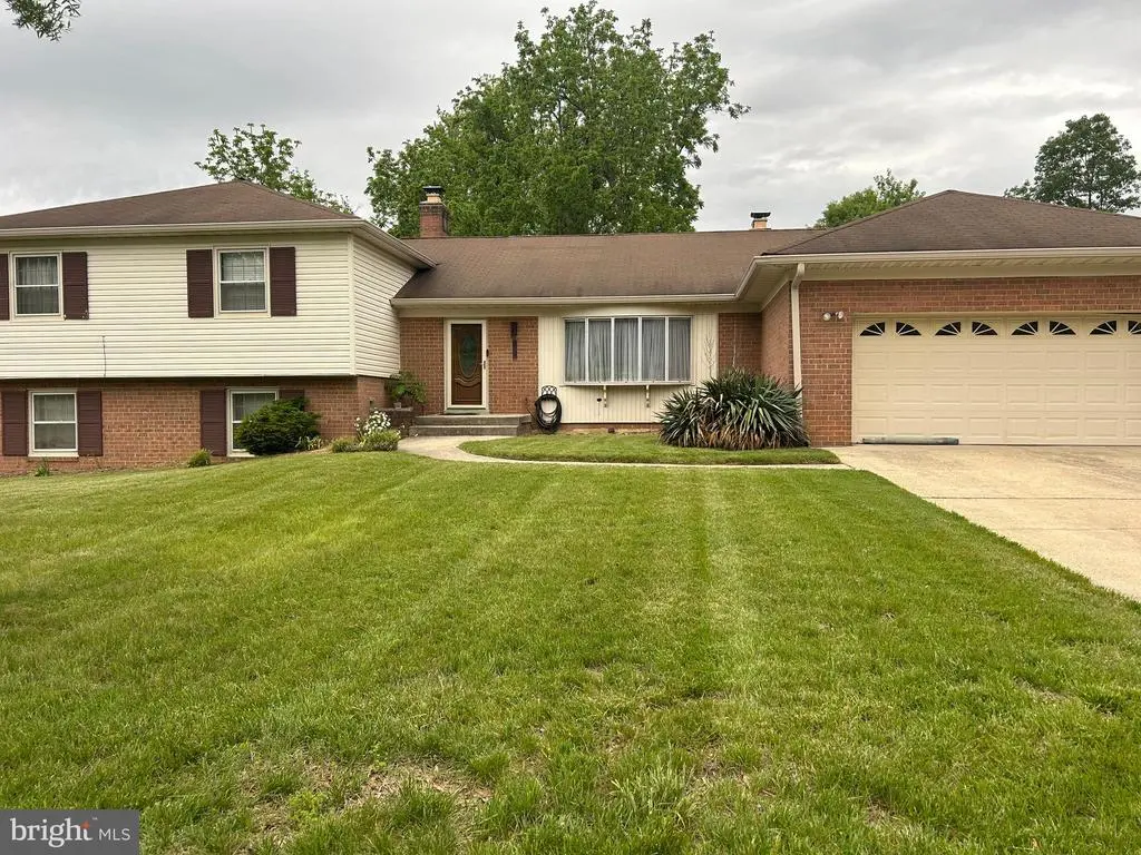 11500 Chantilly Ln, Bowie