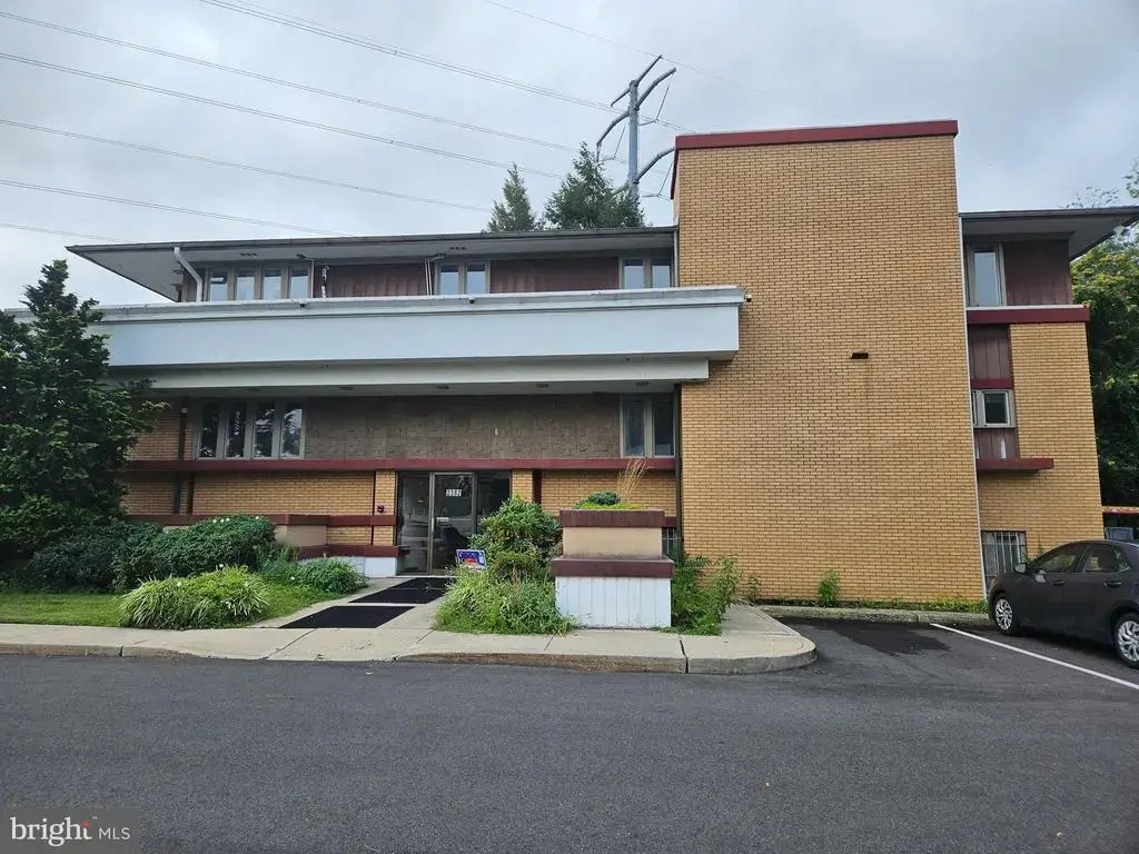 2382 Whitehorse Mercerville Rd, HAMILTON