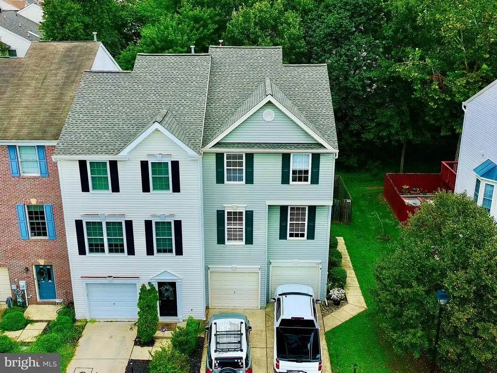 260 Braxton Way #27, Edgewater