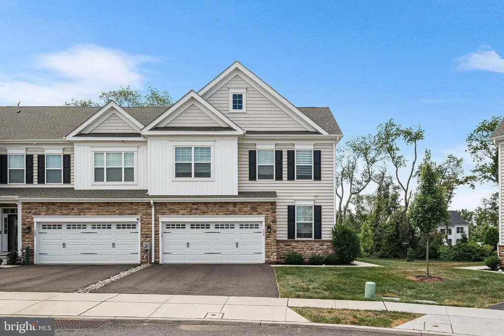 111 Park View Ln, ROYERSFORD