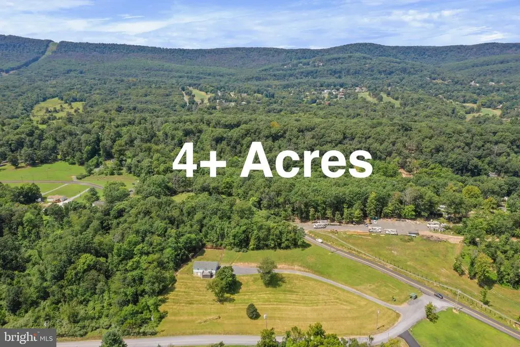 20 Conservative Ln, HEDGESVILLE