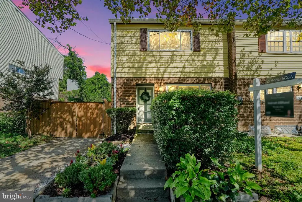 734 Mississippi Ave Se, WASHINGTON