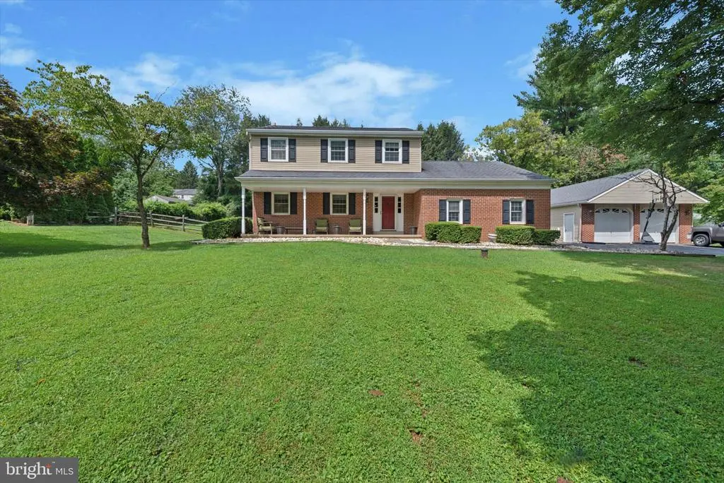 1559 Washington Ln, WEST CHESTER