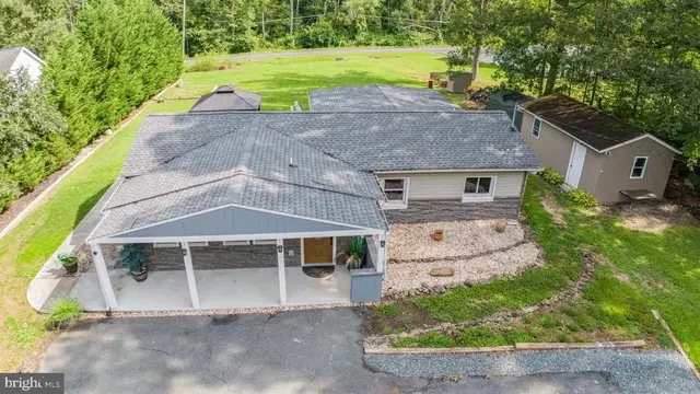 1507 Tower Rd, Aberdeen