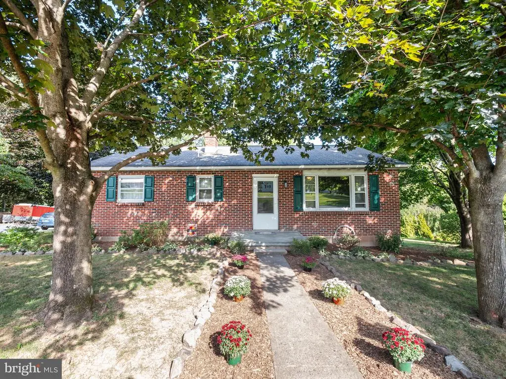 2349 Edna Ave, COOPERSBURG