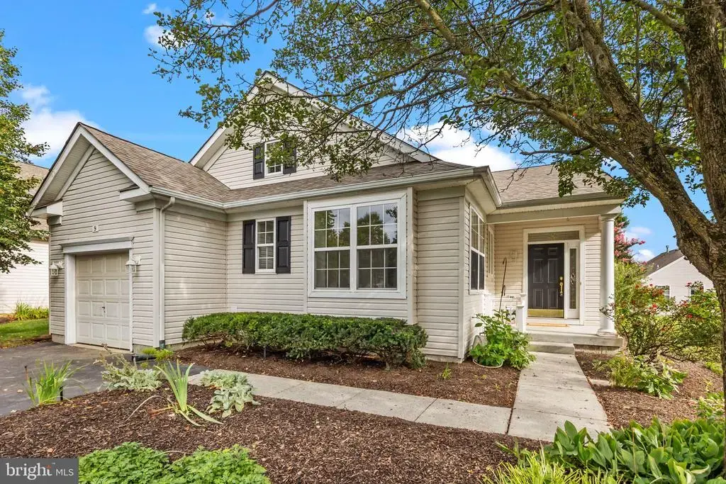 9 Blue Flax Ln, LANGHORNE