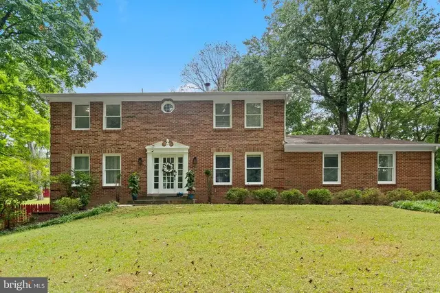 8117 Whirlwind Ct, Gaithersburg