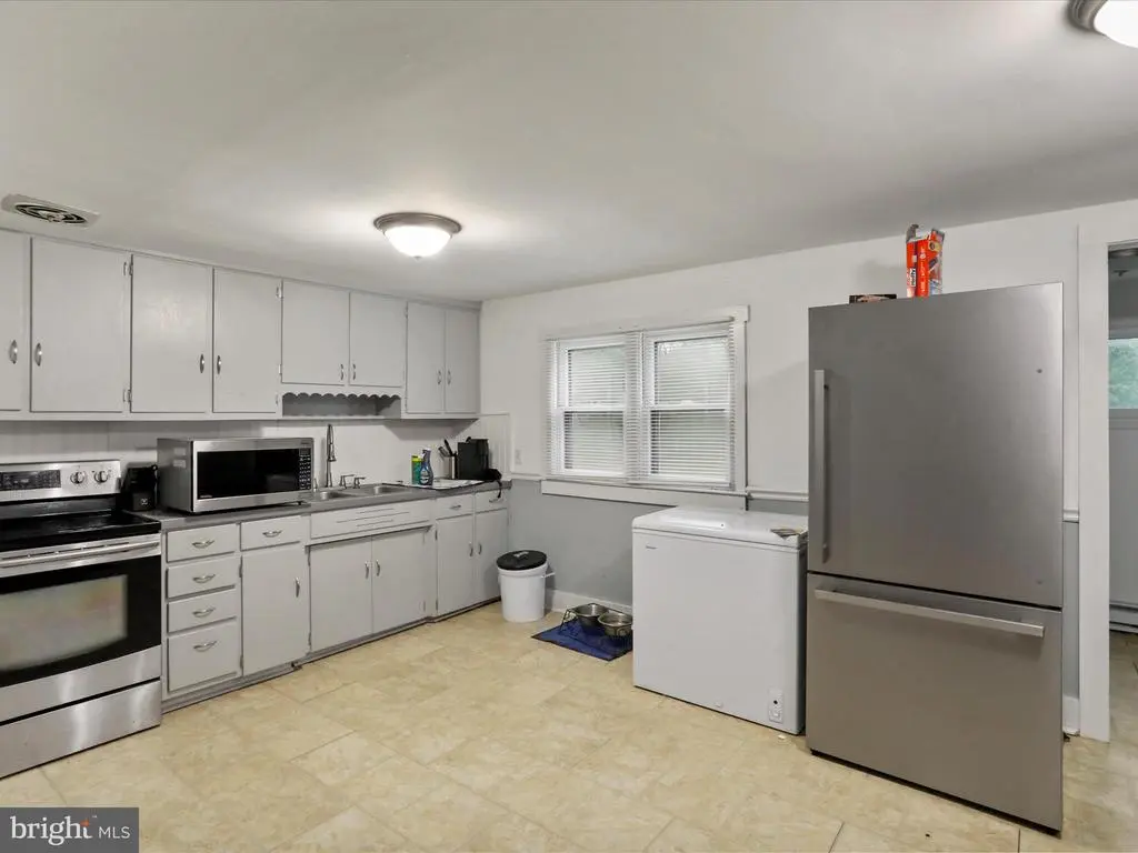 128 Clearview Ave, WILEY FORD