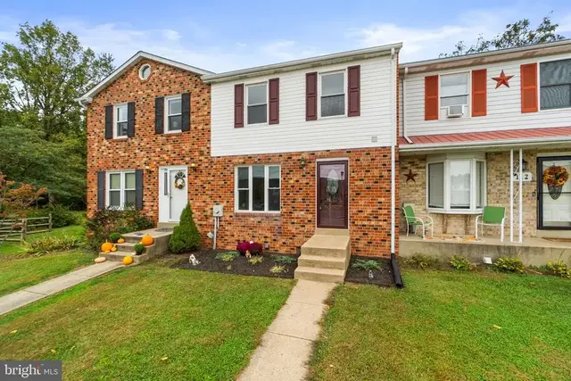 110 E Hammaker St, Thurmont