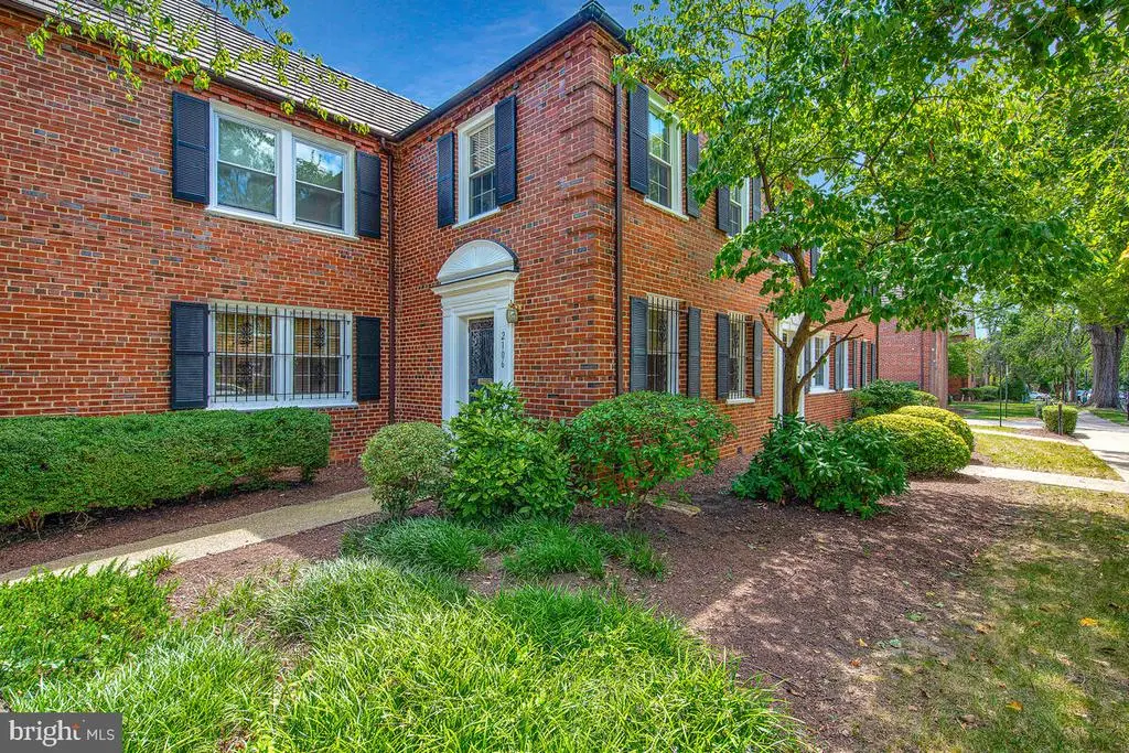 2106 Suitland Ter Se, WASHINGTON