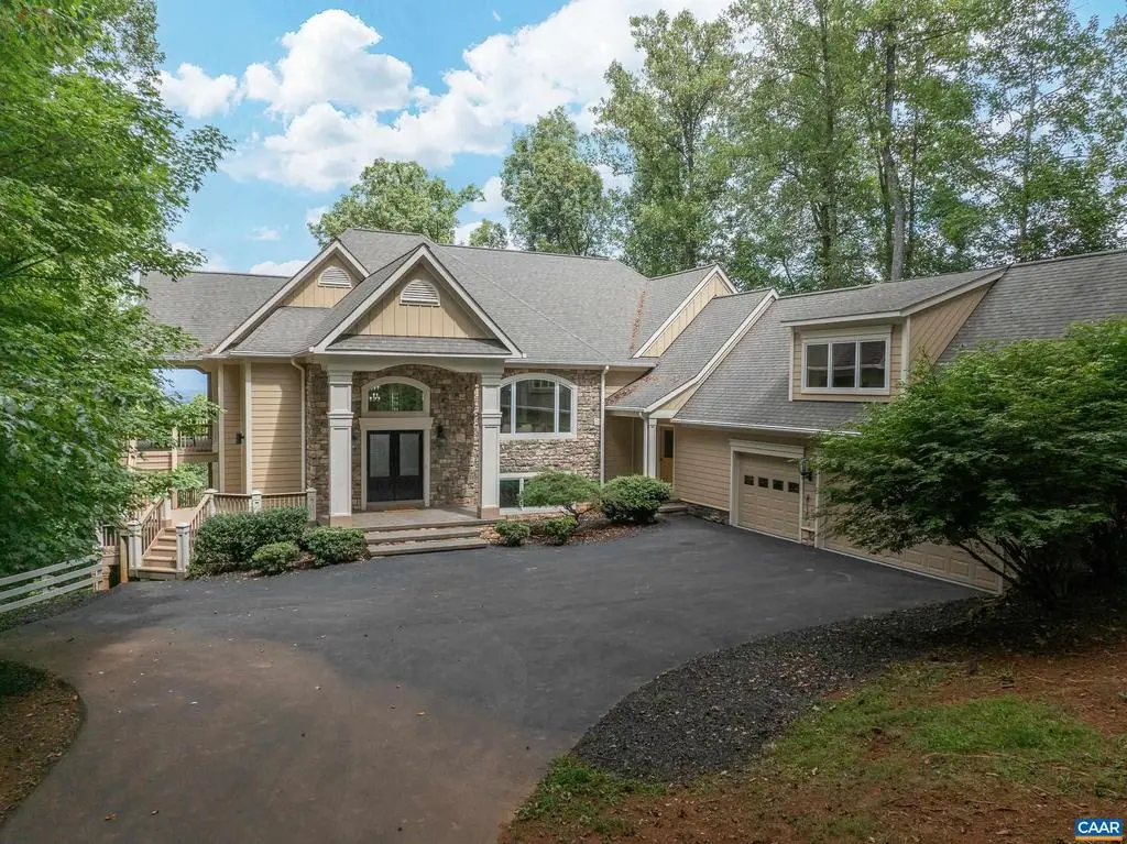 2515 Summit Ridge Trl, CHARLOTTESVILLE