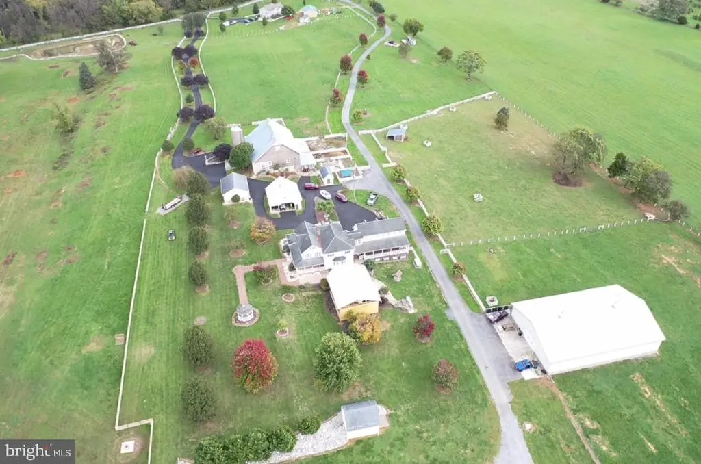 590 Carlyle Rd, MARTINSBURG