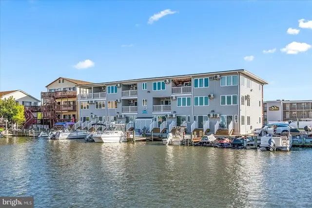 504 Robin Dr #50, Ocean City