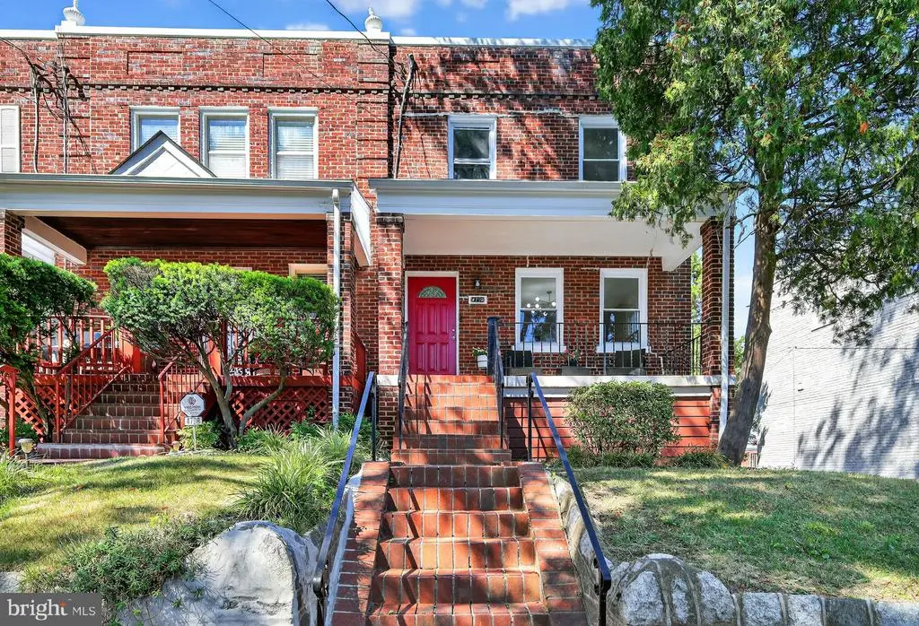 4710 12th St Ne, WASHINGTON