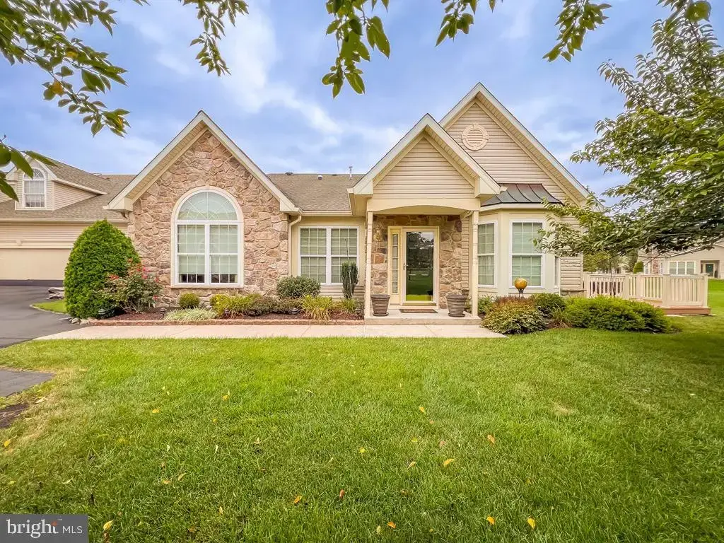 273 Shady Brook Dr, LANGHORNE