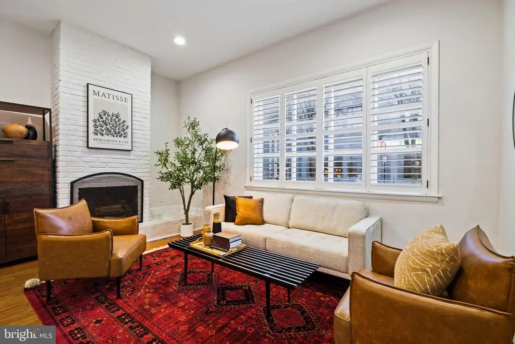 1238 Waverly St, PHILADELPHIA