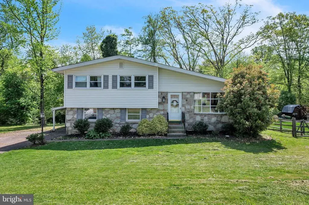 28 Pennlyn Rd, CHURCHVILLE
