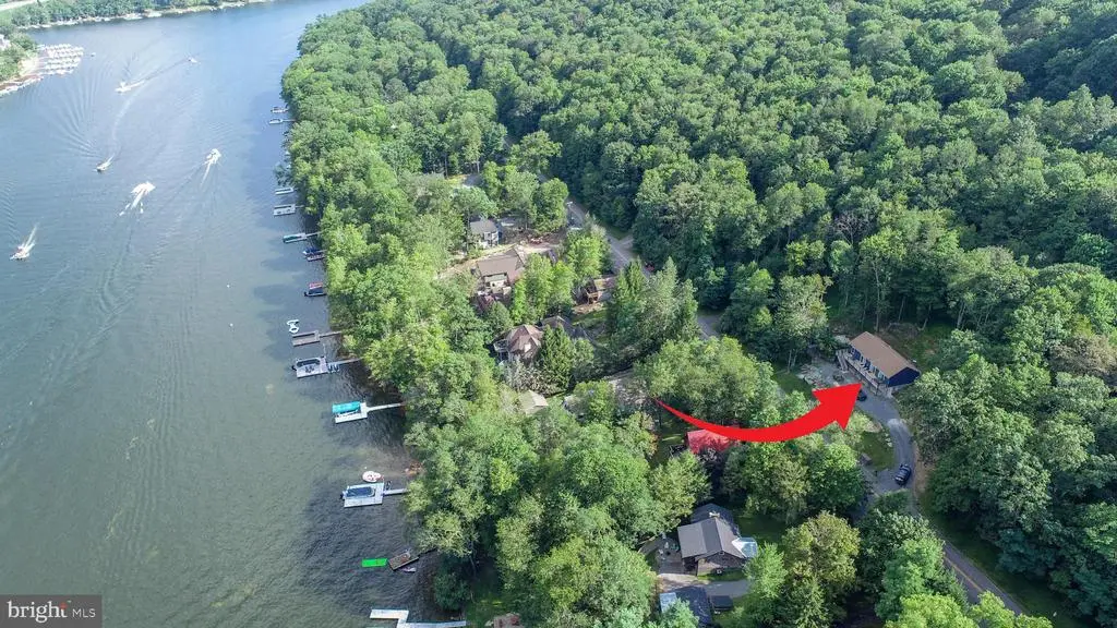 1488 Marsh Hill Rd, Mc Henry