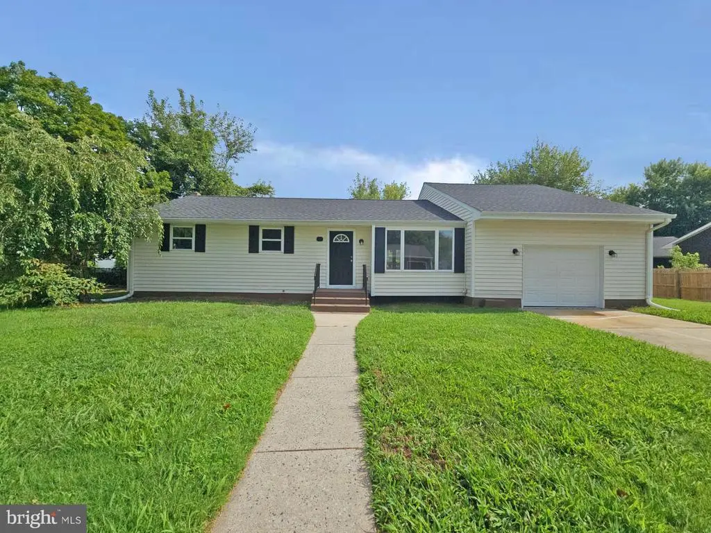 82 Harvard Rd, PENNSVILLE