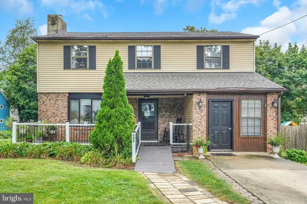 988 Baxter Ave, BENSALEM