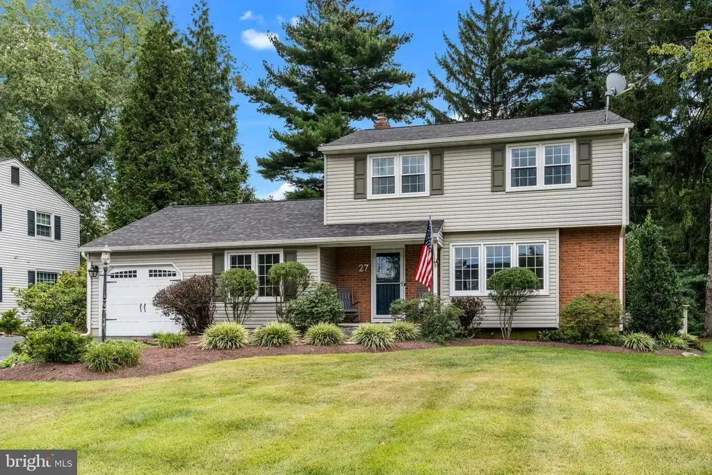 27 Glen Dr, YARDLEY