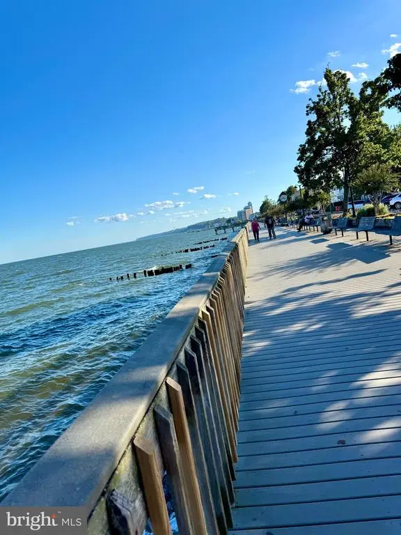 3837 3rd St, North Beach