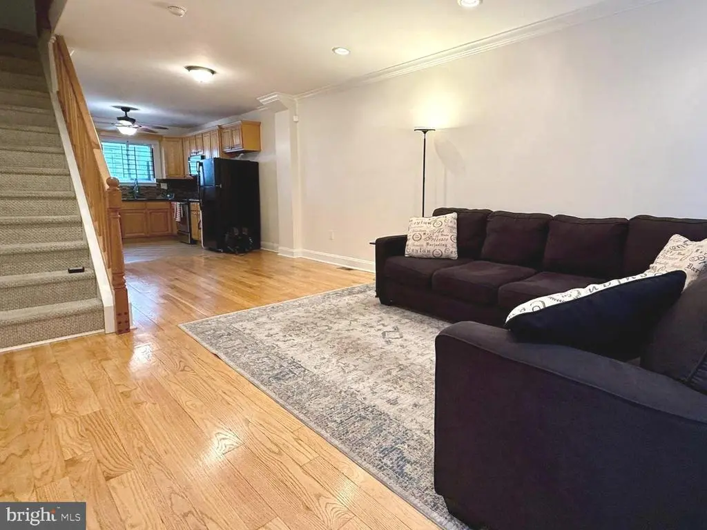 1551 S Lambert St, PHILADELPHIA