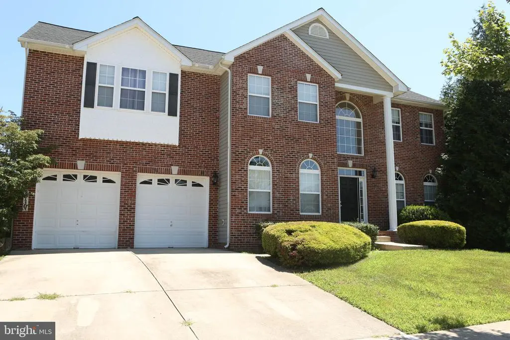 3730 Worthington St, White Plains