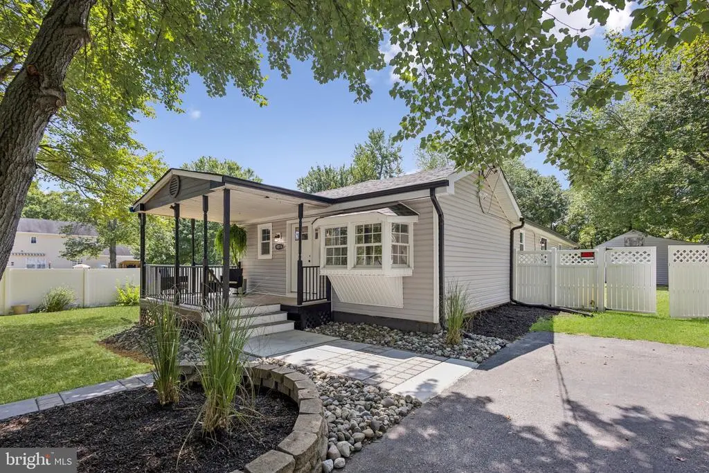 8016 Stone Haven Dr, Glen Burnie