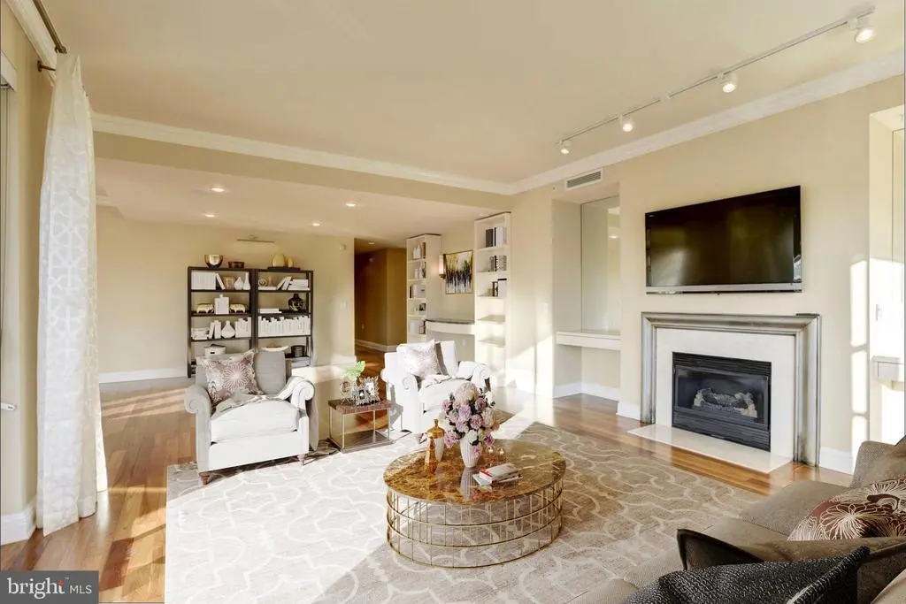 801 Key Hwy #413, Baltimore