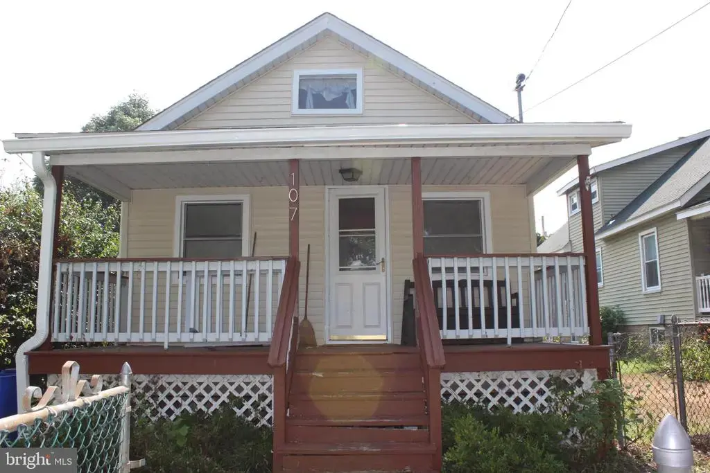 107 S Lafayette Ave, MORRISVILLE