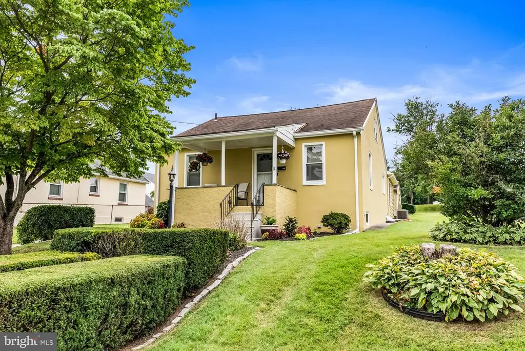 810 Montgomery Ave, PHOENIXVILLE