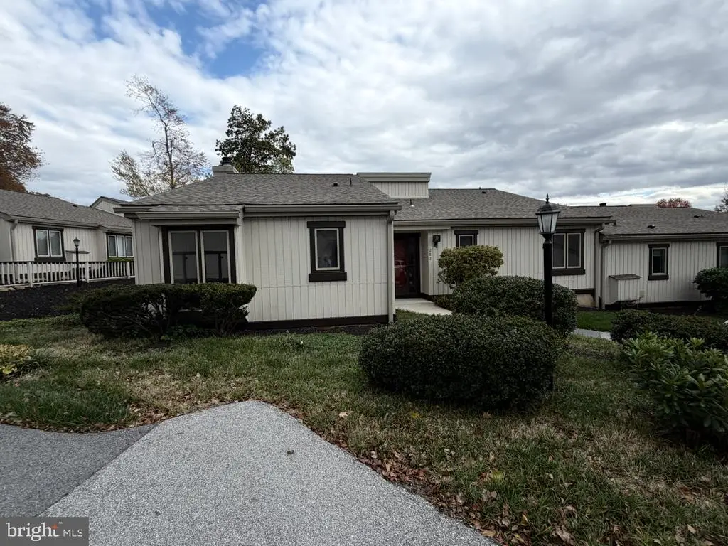 282 Devon Way #282, WEST CHESTER