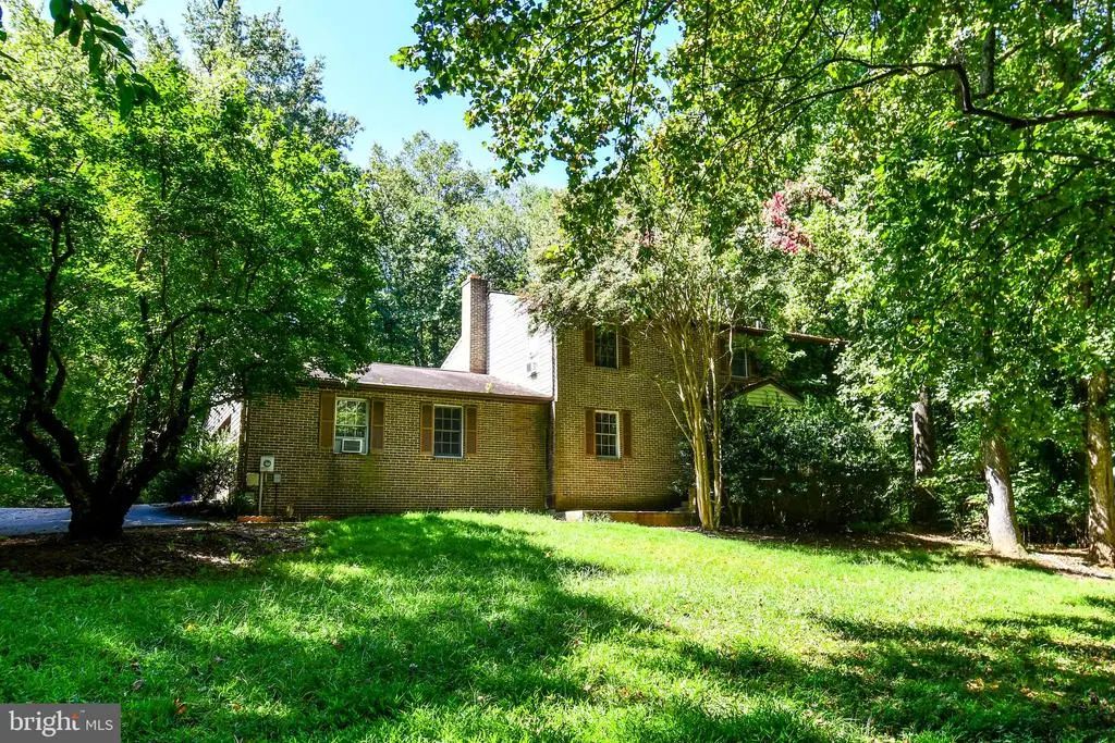 4387 Lady Trisha Ct, POMFRET