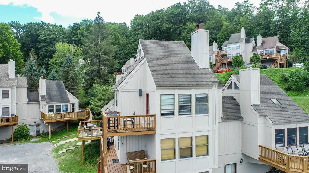 36 Jeffrey Ln #6b, Oakland