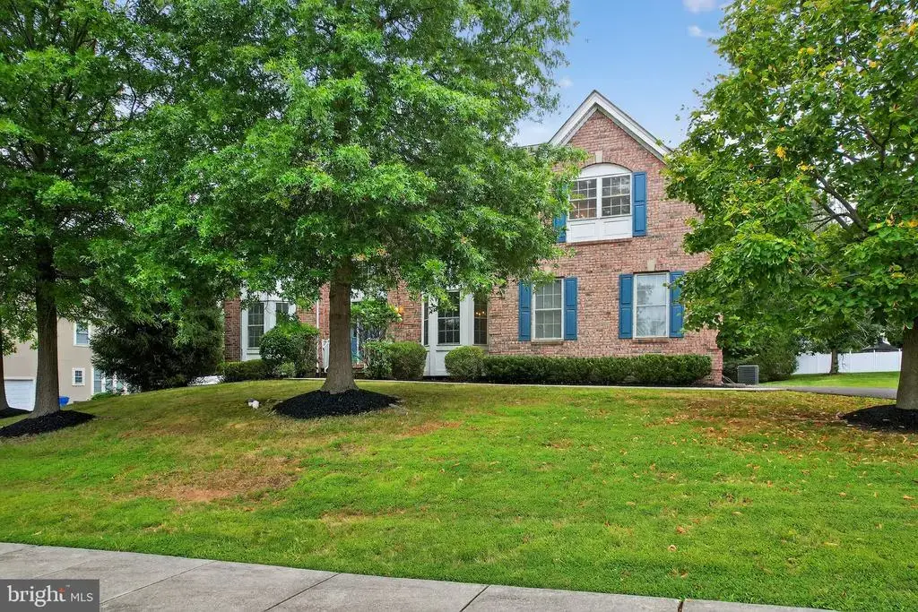 628 Deerbrook Dr, YARDLEY