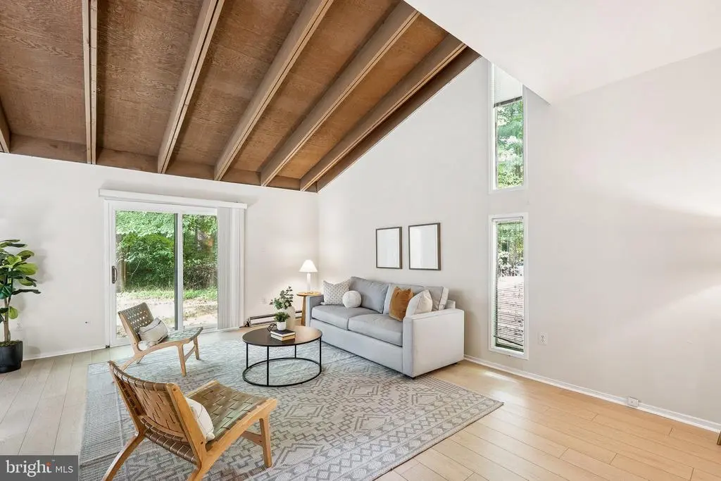 2343 Glade Bank Way, RESTON