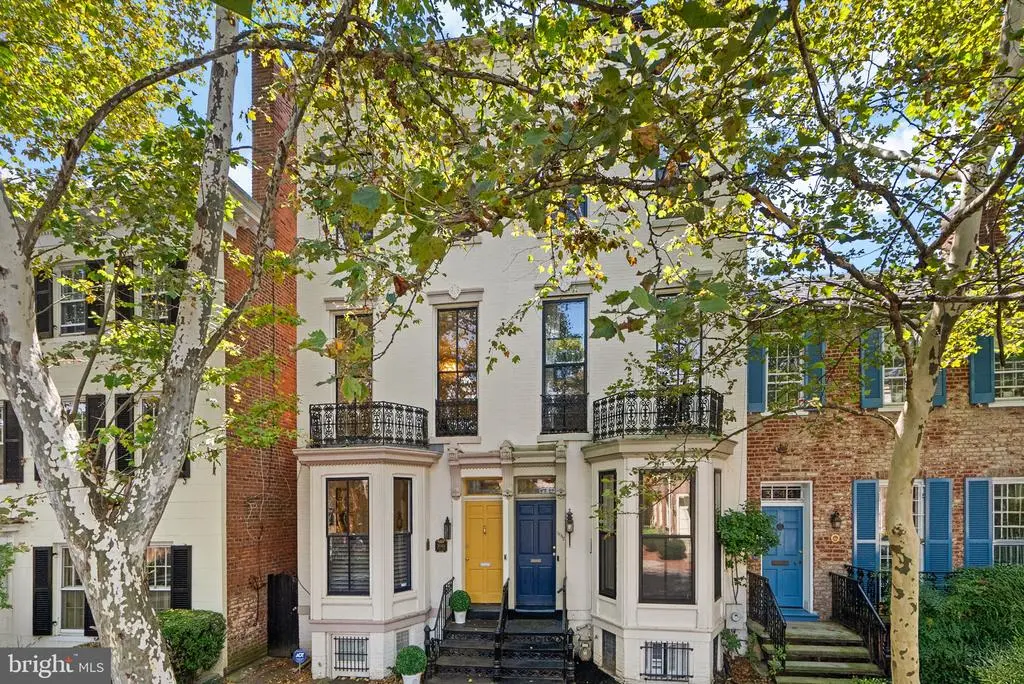 3042 P St Nw, WASHINGTON