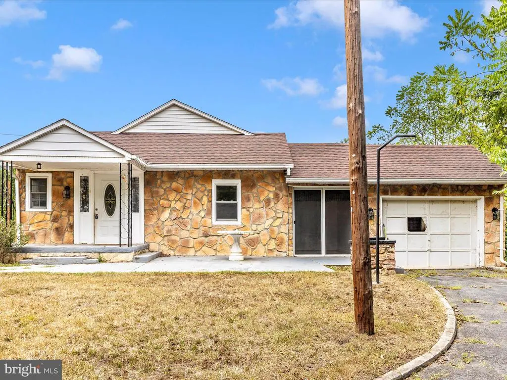 6 Myers Trl, BERKELEY SPRINGS