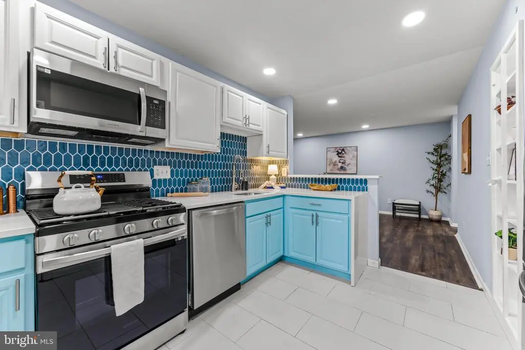 353 Homeland Southway #1d, Baltimore