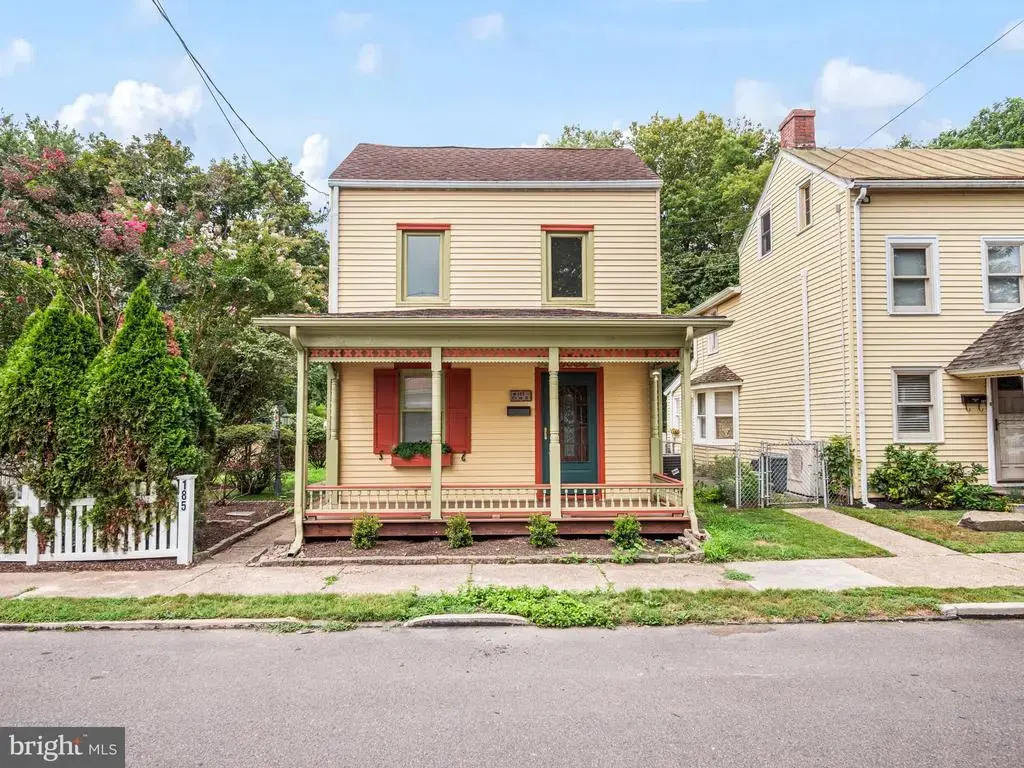 185 Centre St, MORRISVILLE